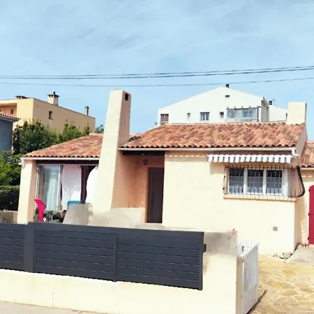 With Garden In Casa vacanze Six-Fours-les-Plages